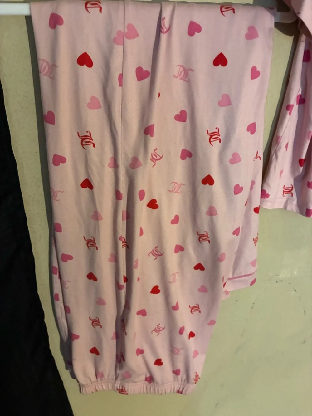 Juicy Couture Pink and Red Heart Sleep  2 piece Set - Picture 4 of 9